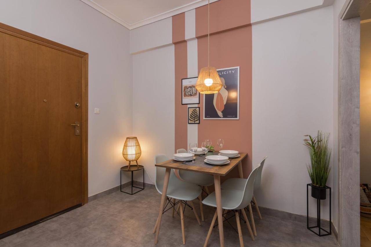 Spacious 2 Bedroom Apartment In Koukaki Афины Экстерьер фото