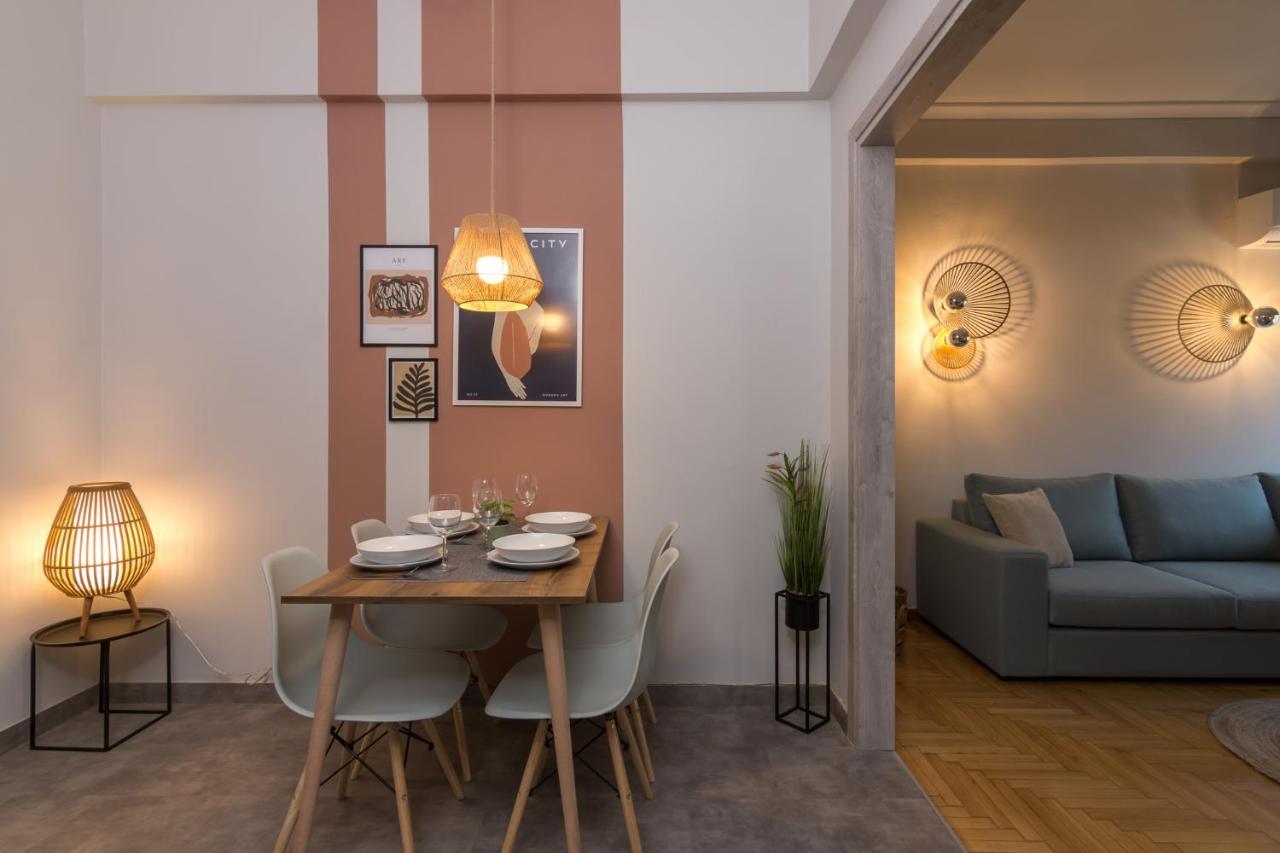 Spacious 2 Bedroom Apartment In Koukaki Афины Экстерьер фото
